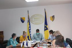 Održan sastanak sa direktorima osnovnih i srednjih škola