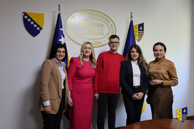 Ministrica Adisa Alikadić-Herić upriličila prijem za mladog inovatora Ahmeda Guša