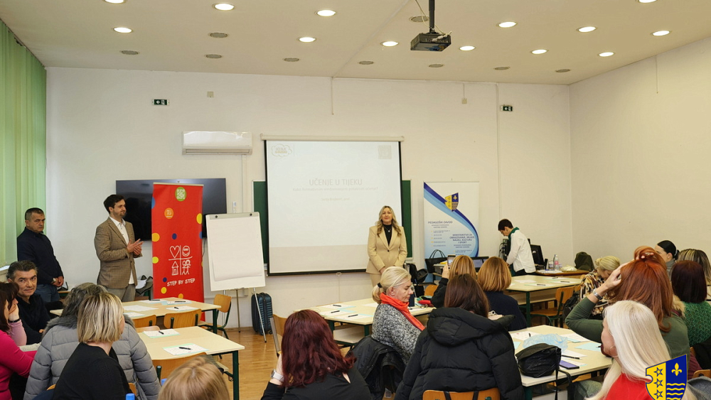 Zajedničkim snagama ka unapređenju nastave: u toku edukacija o formativnom ocjenjivanju